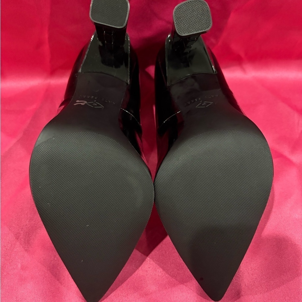 Katy Perry Collections Black Patent Pointed Toe Heels with Sculpted Block Heels - Picture 8 of 8